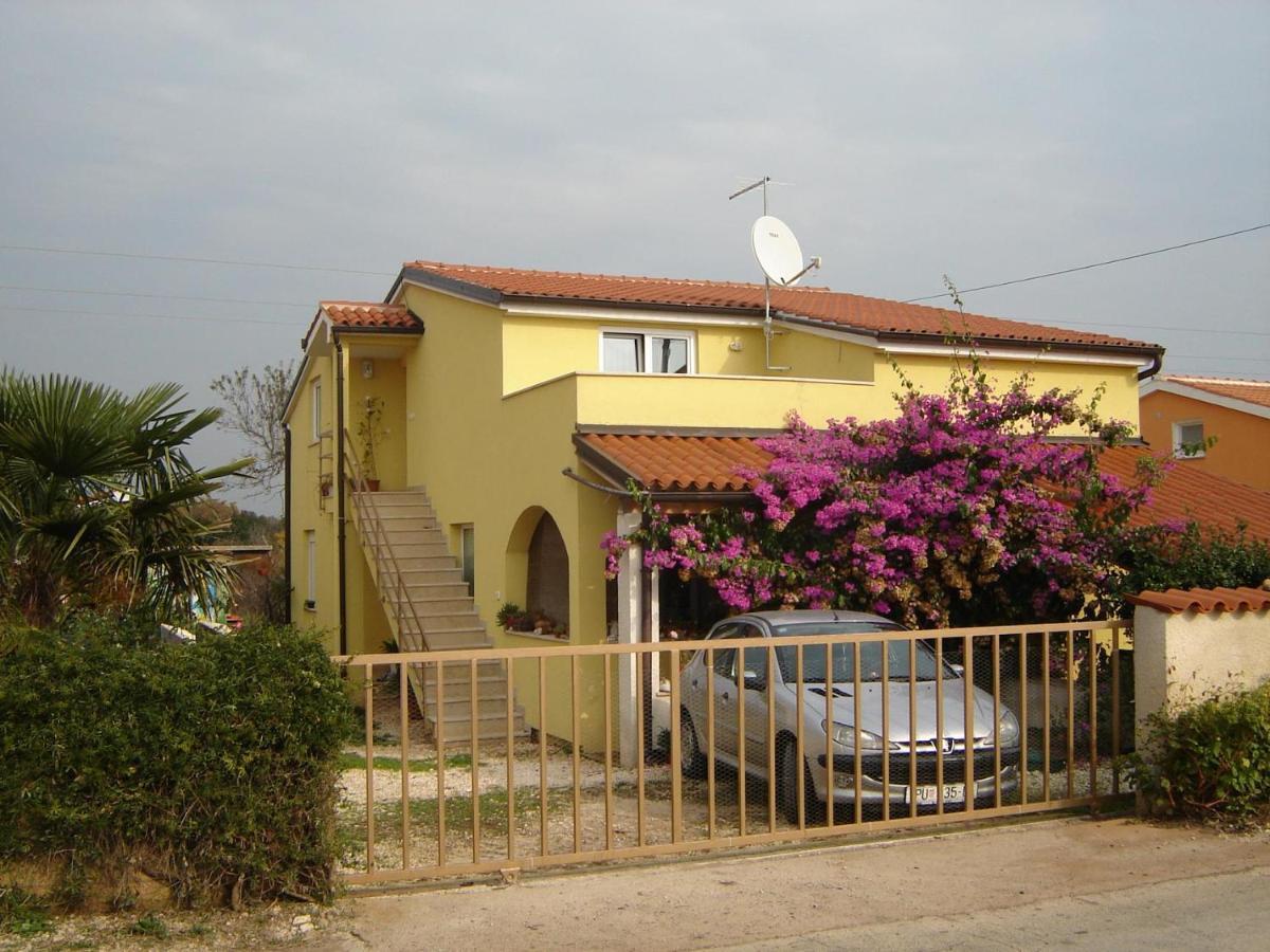 Apartment Samanta Šišan Εξωτερικό φωτογραφία